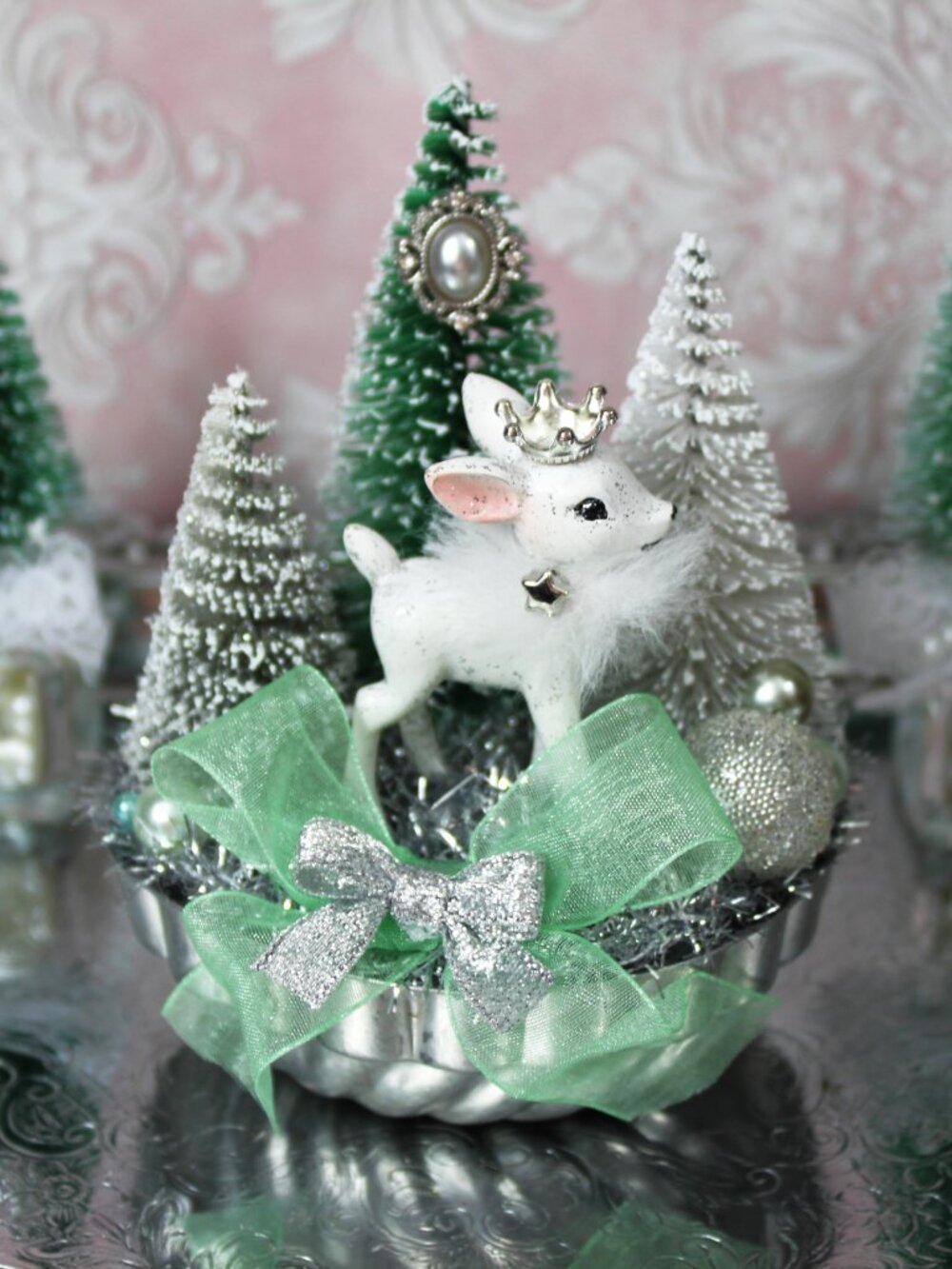 Retro White Christmas Deer and Bottle Brush Trees in Vintage Jello Mold Tin: Kit